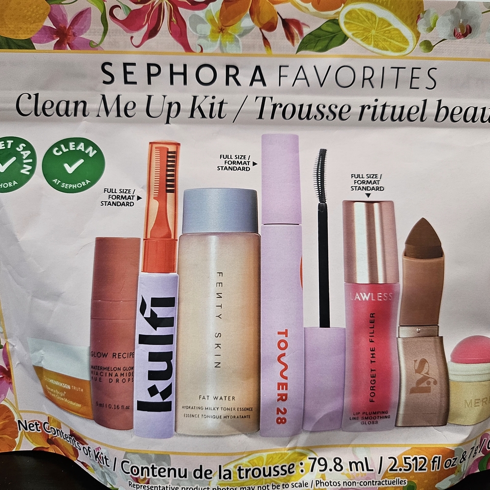 Sephora Favorites Clean Me Up Kit with Orange and Purple Accents